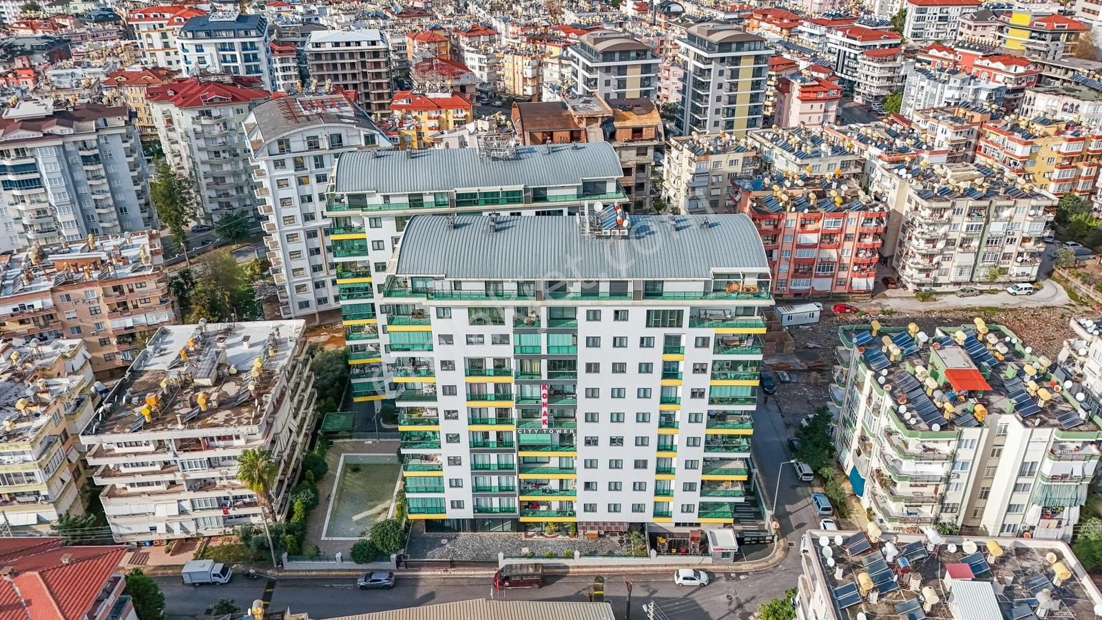 Alanya Merkez 2+1 100m2 Full Aktiviteli Kompleks Uygun Fiyata