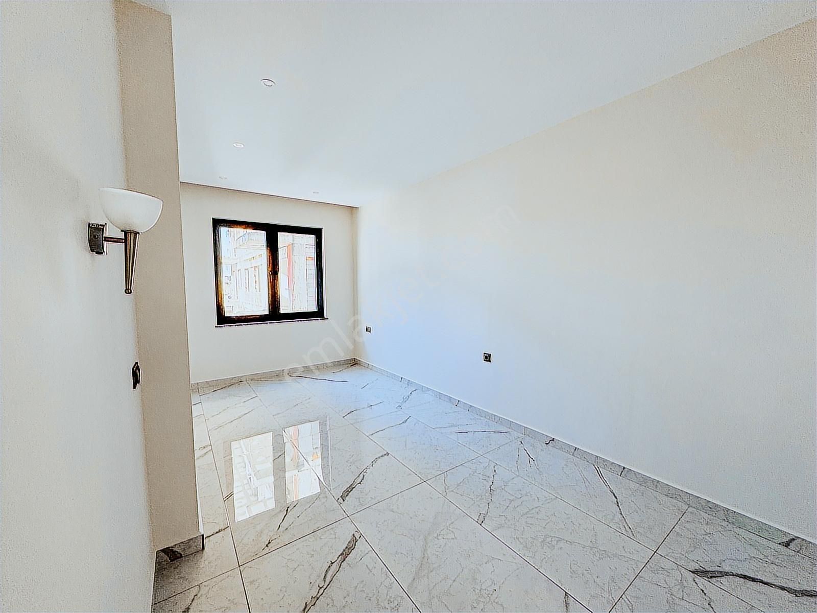 Alanya Merkez 2+1 100m2 Full Aktiviteli Kompleks Uygun Fiyata - Görsel 27