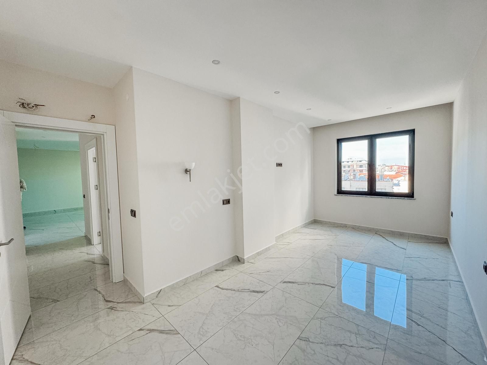 Alanya Merkez 2+1 100m2 Full Aktiviteli Kompleks Uygun Fiyata - Görsel 6