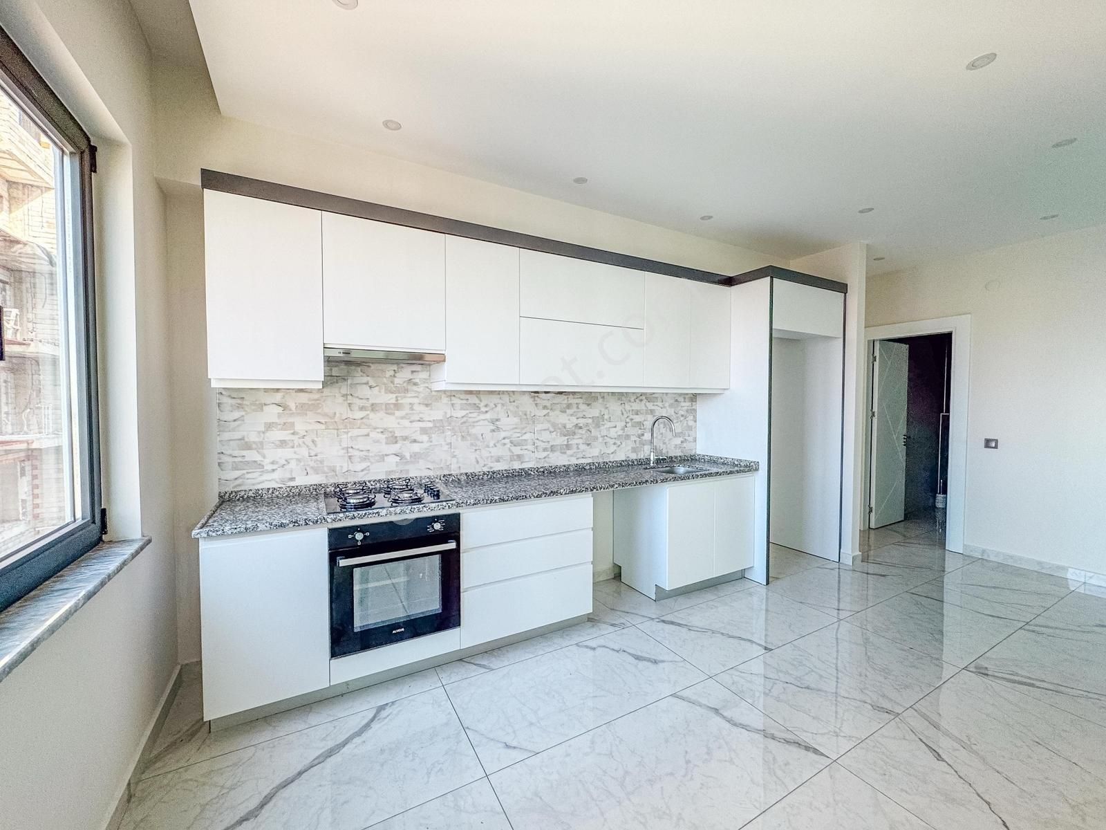 Alanya Merkez 2+1 100m2 Full Aktiviteli Kompleks Uygun Fiyata - Görsel 28