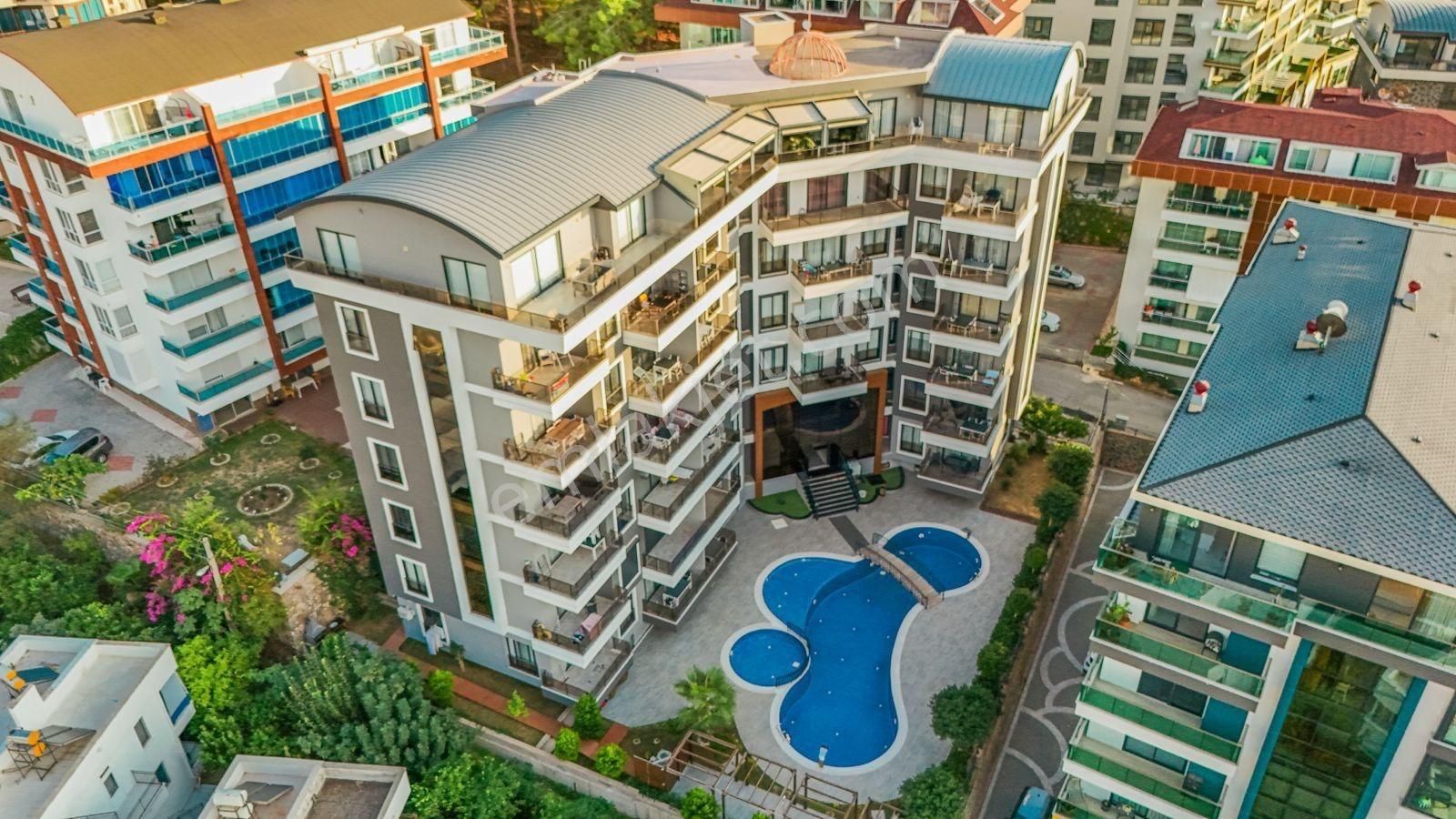 Denize 50 Metre Full Aktiviteli Panaromik Manzara 3+1 160m2 - Görsel 7
