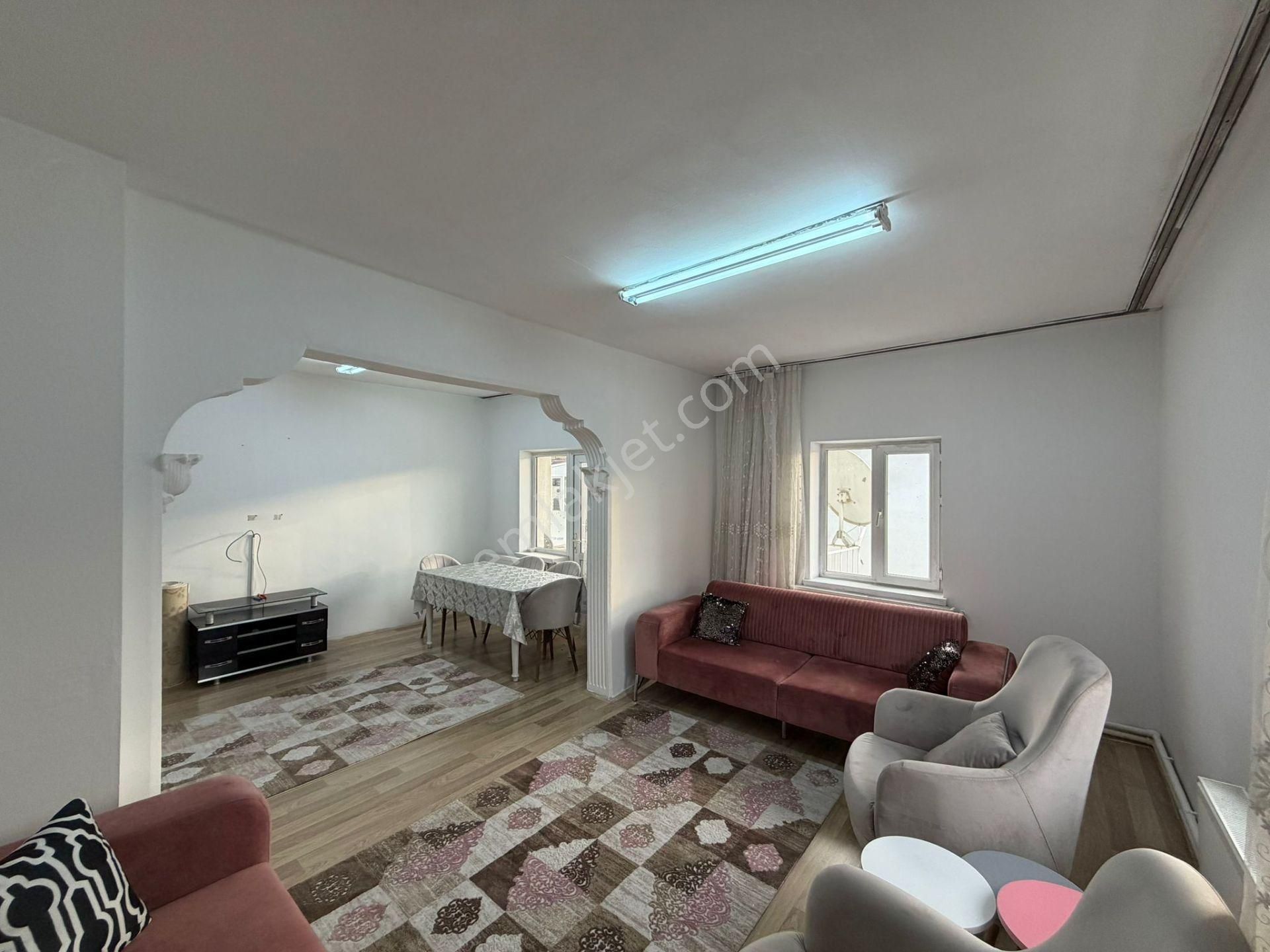 E.gökal Selçuk Mehmet Emet Okulu Karşısı 3+1 Mükemmel Konum ! - Görsel 12