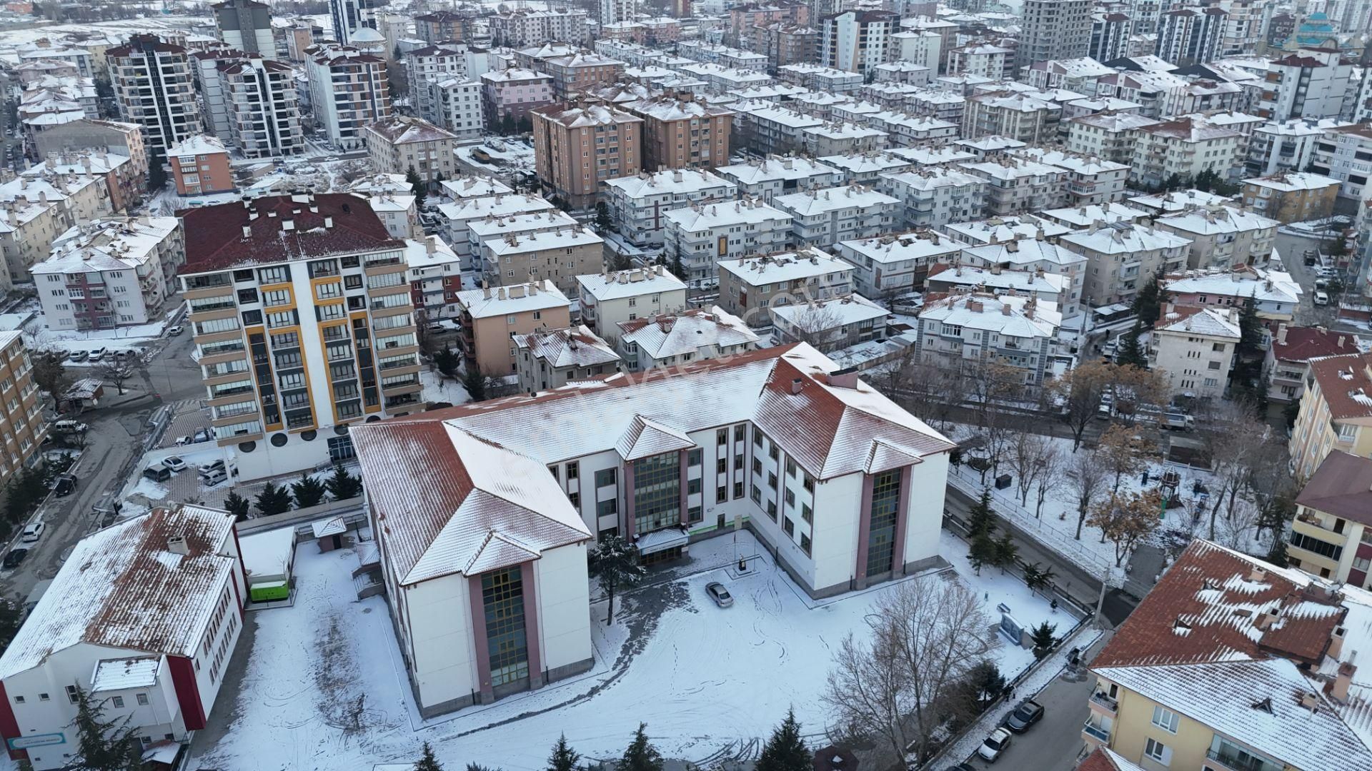 E.gökal Selçuk Mehmet Emet Okulu Karşısı 3+1 Mükemmel Konum ! - Görsel 34