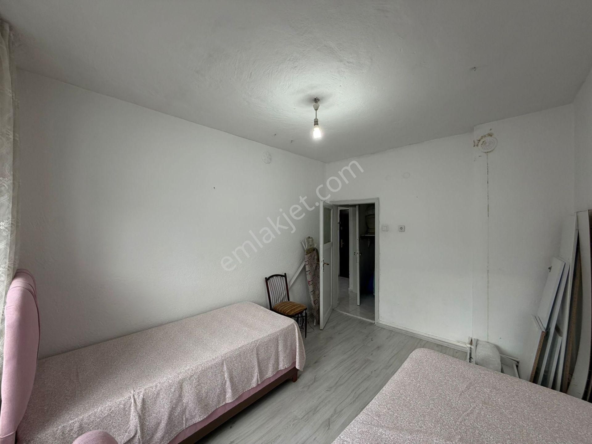 E.gökal Selçuk Mehmet Emet Okulu Karşısı 3+1 Mükemmel Konum ! - Görsel 17