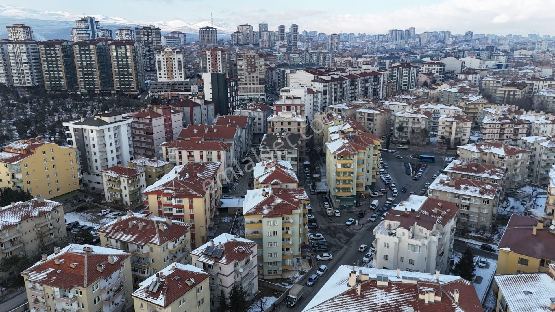 E.gökal Selçuk Mehmet Emet Okulu Karşısı 3+1 Mükemmel Konum ! - Görsel 28