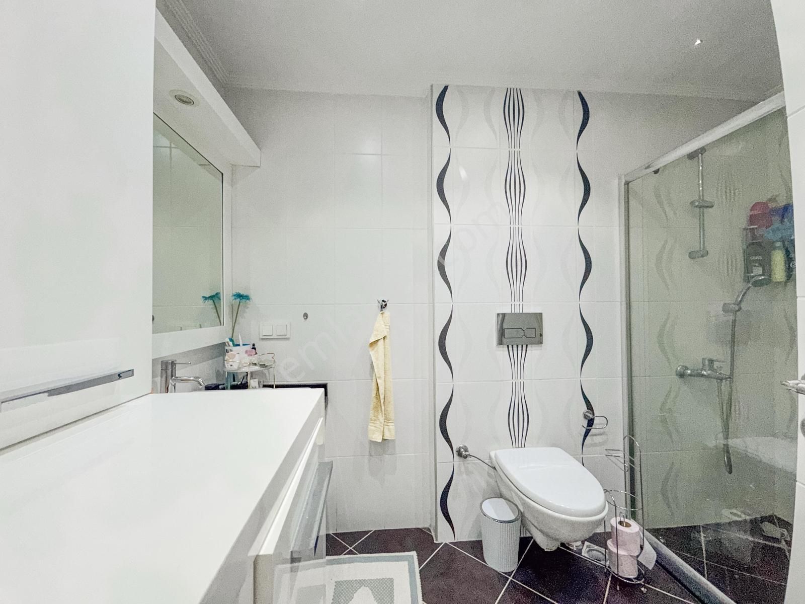 Obagölde 2+1 Denize 250 Metre Mesafe 100m2 Yeni Daire Cam Balkon - Görsel 2