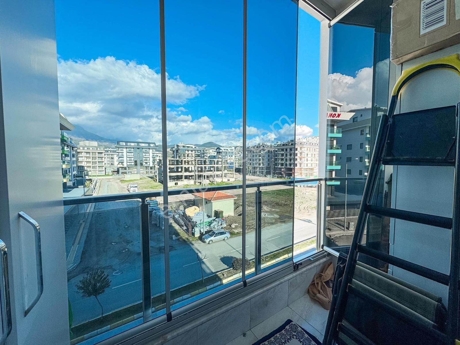 Kargıcak Denize Sıfır 3+1 Full Deniz Manzaralı Eşyalı 160m2 - Görsel 13