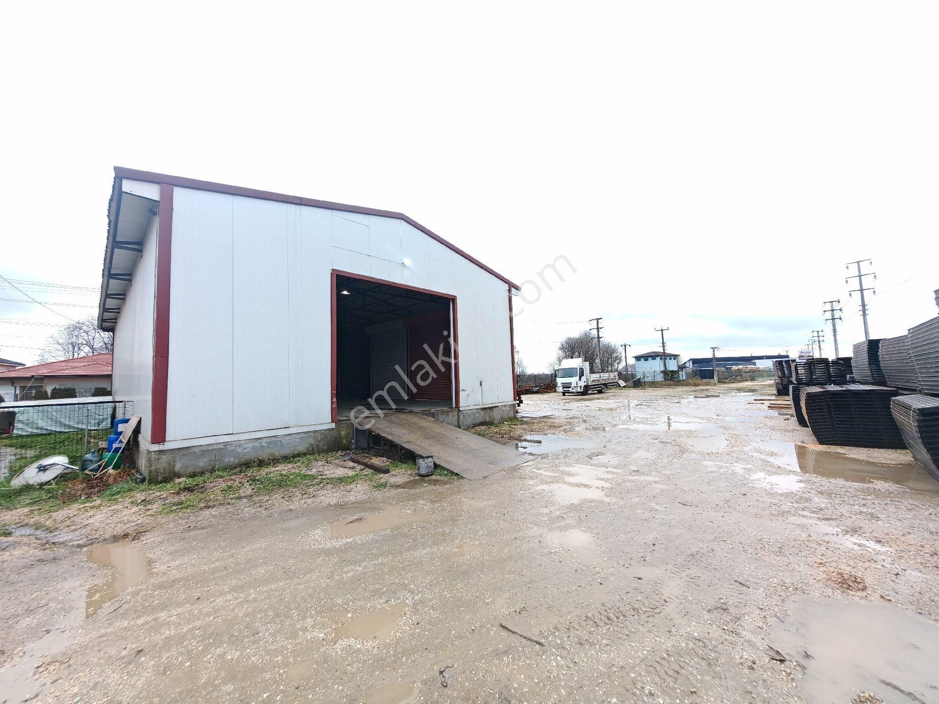 Remax Mavi'den Erenler Nakışlar Mah.de Kiralık Depo - Görsel 4