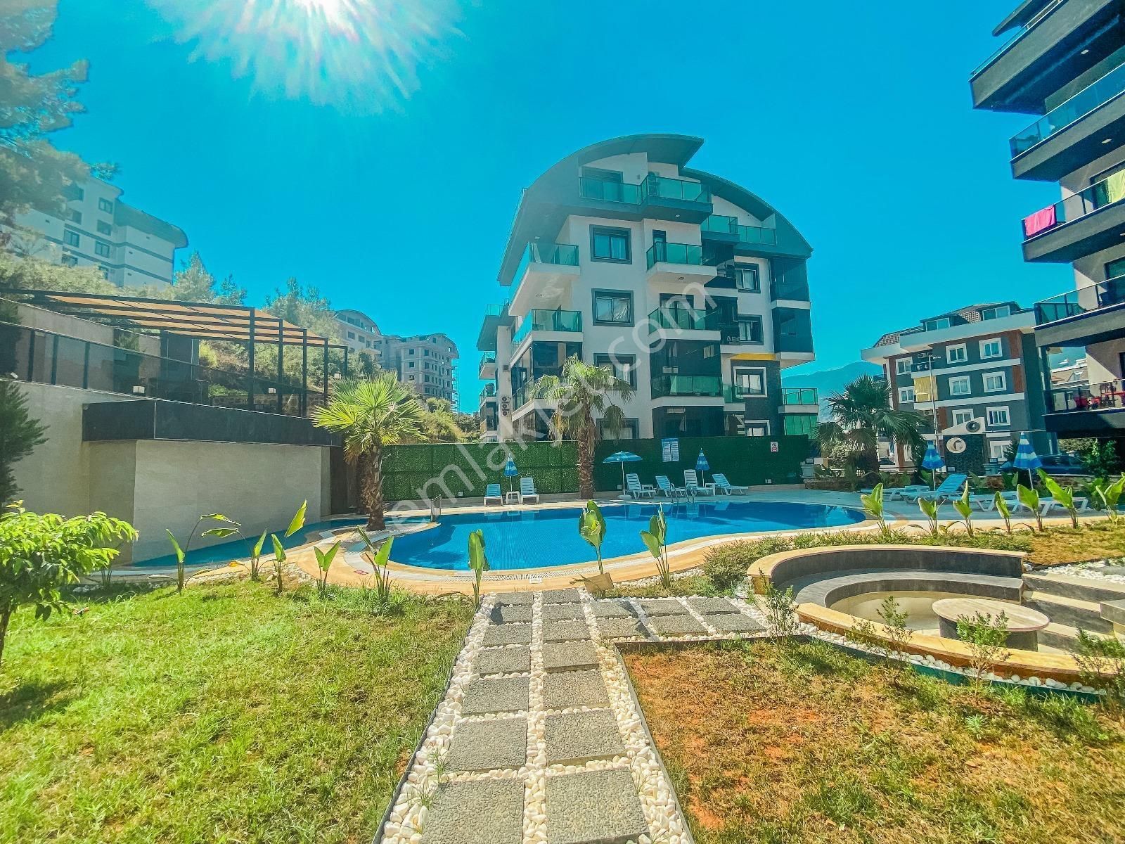 Alanya Oba 1+1 60m2 Full Aktiviteli Lüks Daire - Görsel 3