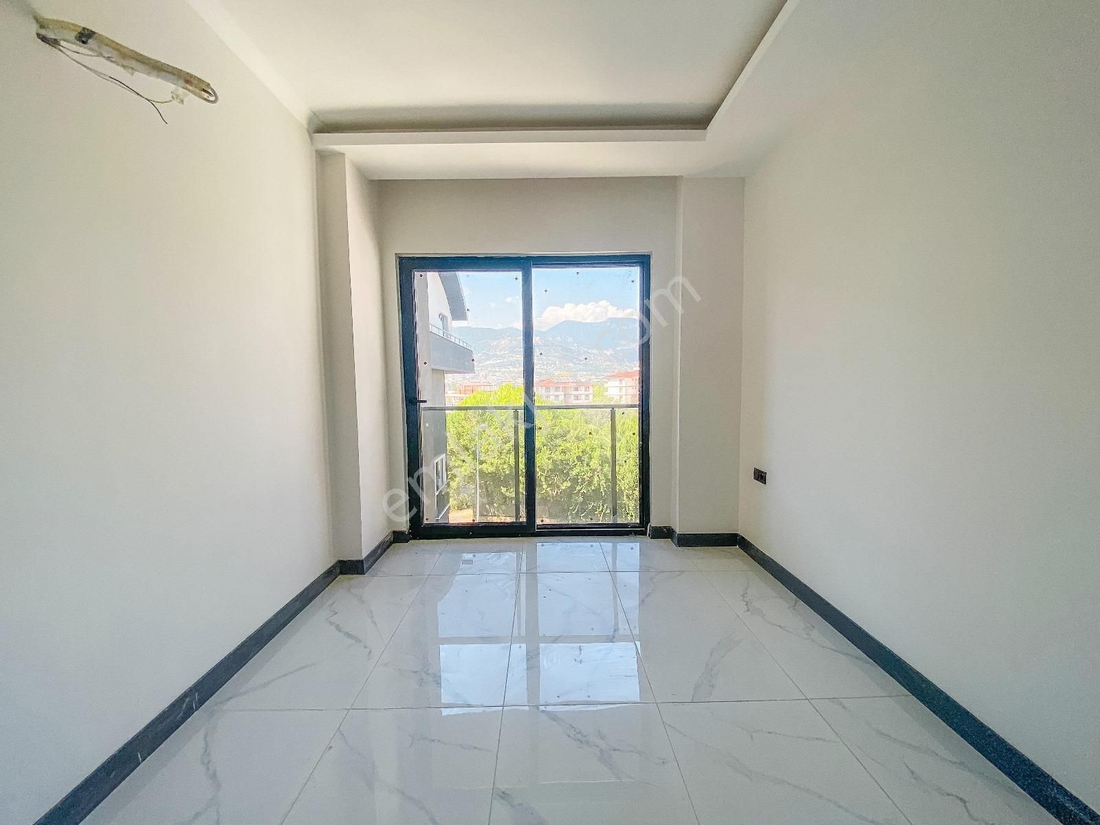 Alanya Oba 1+1 60m2 Full Aktiviteli Lüks Daire - Görsel 11