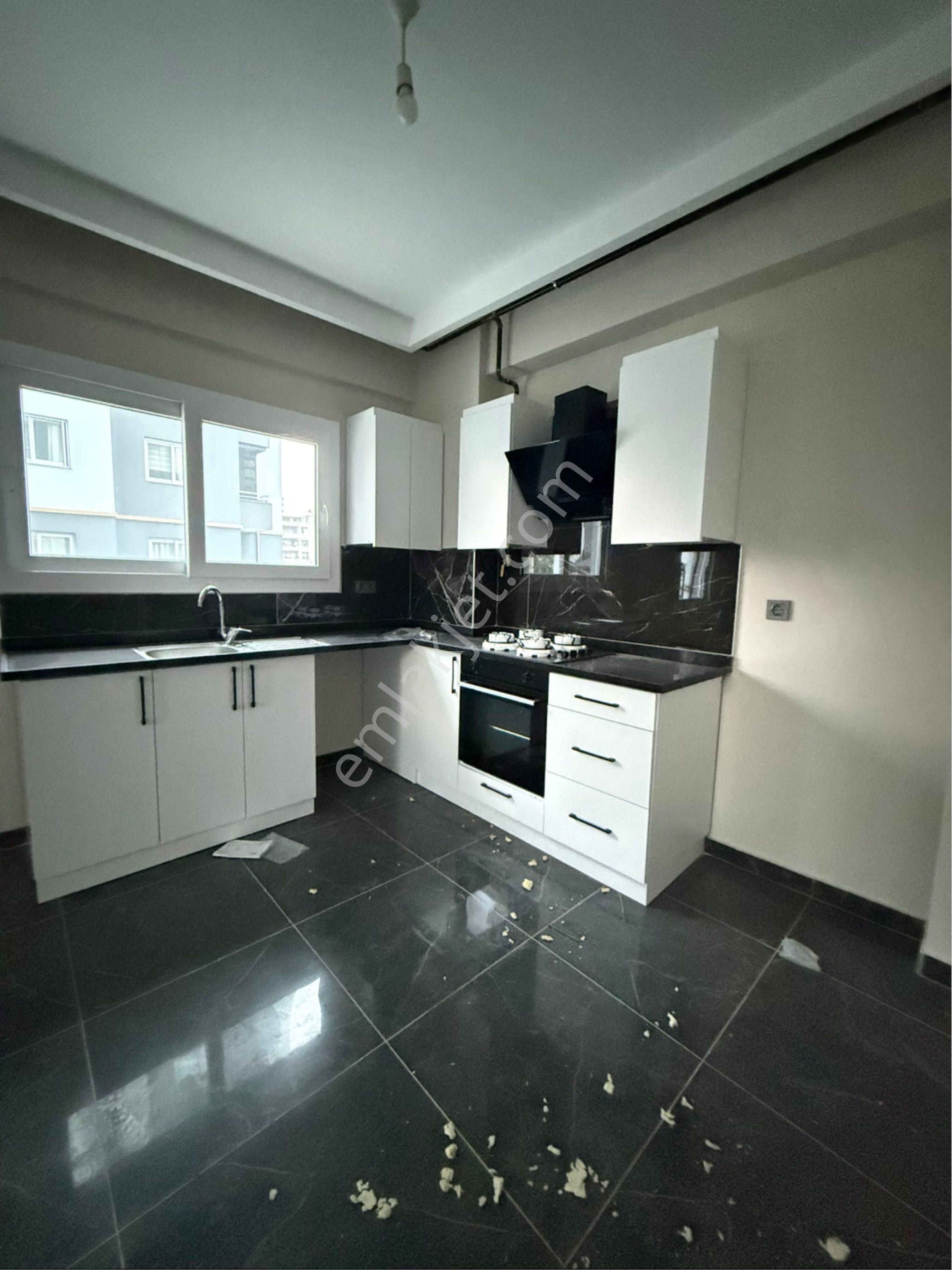 Aydınlar’da 7/24 Güvenlikli Site İçinde Havuzlu Ultra Lüks 2+1 Sıfır Daire!