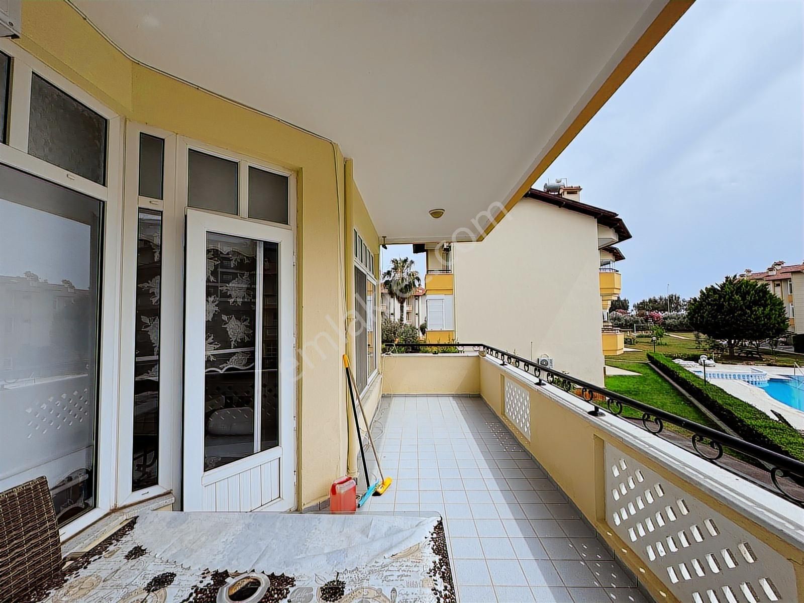 Tripleks 4+1 Müstakil Özel Büyük Bahçeli Manzaralı Fırsat Villa - Görsel 9