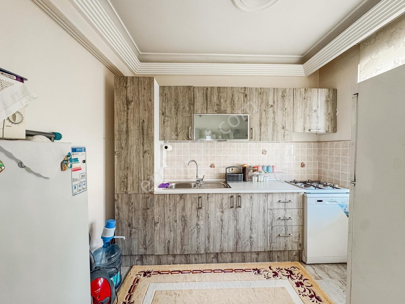 Tripleks 4+1 Müstakil Özel Büyük Bahçeli Manzaralı Fırsat Villa - Görsel 4