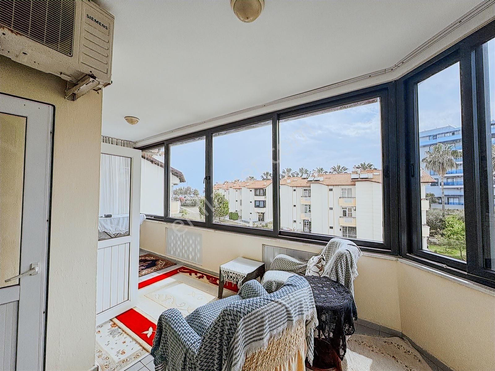 Tripleks 4+1 Müstakil Özel Büyük Bahçeli Manzaralı Fırsat Villa - Görsel 22