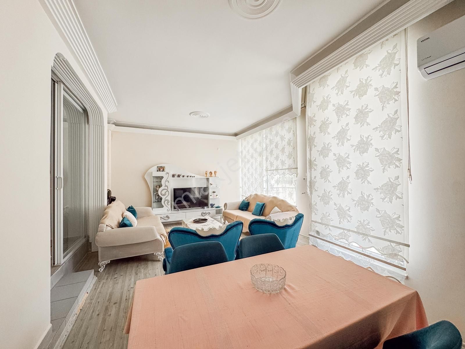 Tripleks 4+1 Müstakil Özel Büyük Bahçeli Manzaralı Fırsat Villa - Görsel 31