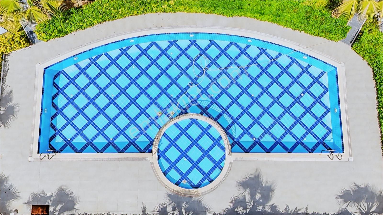 Alanya Oba 2+1 Full Aktiviteli Lüks Site İçerisinde Eşyalı 105m2 - Görsel 9