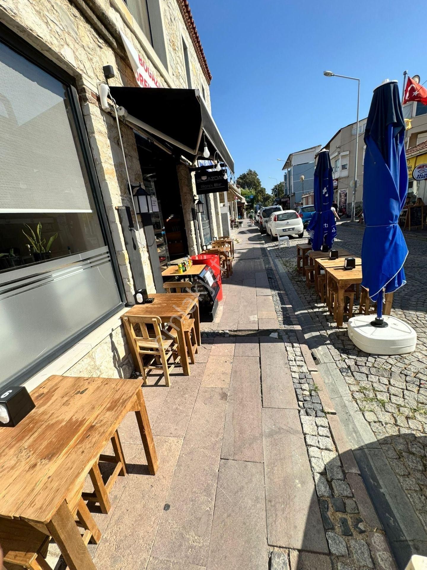 ✨ Urla İskele’de Prestijli Lokasyonda, Deniz Kokulu Balık Restoranı / Kafe – Devren Kiralık ✨ - Görsel 21