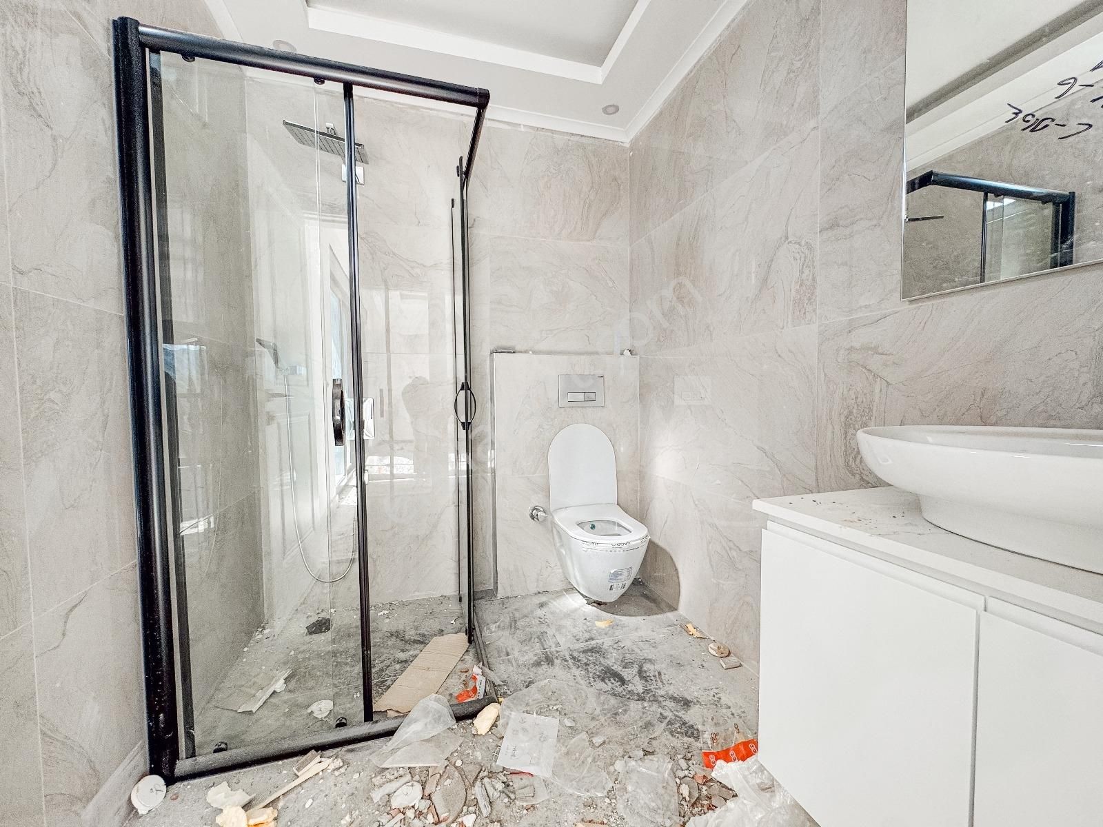 Alanya Çıplaklı Sıfır Bina Full Aktiviteli 4+1 Çok Geniş Daire - Görsel 27