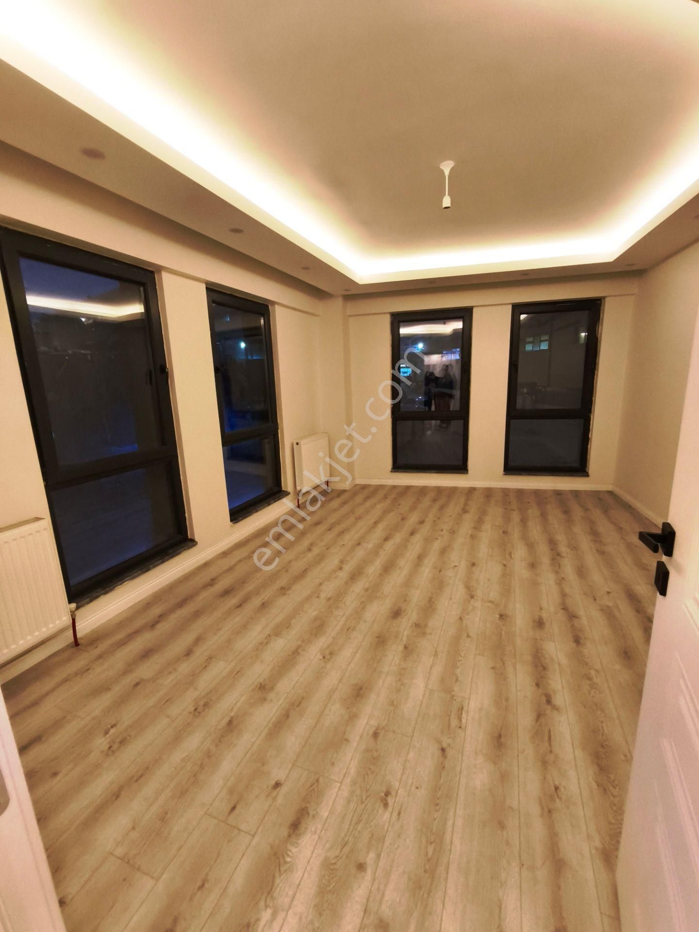 Eyüp Defterdar Mh. 2 Yıllık Bina, Lüks, Bakımlı , Metrobüse 5 Dk , Yüksek Giriş Daire - Görsel 13