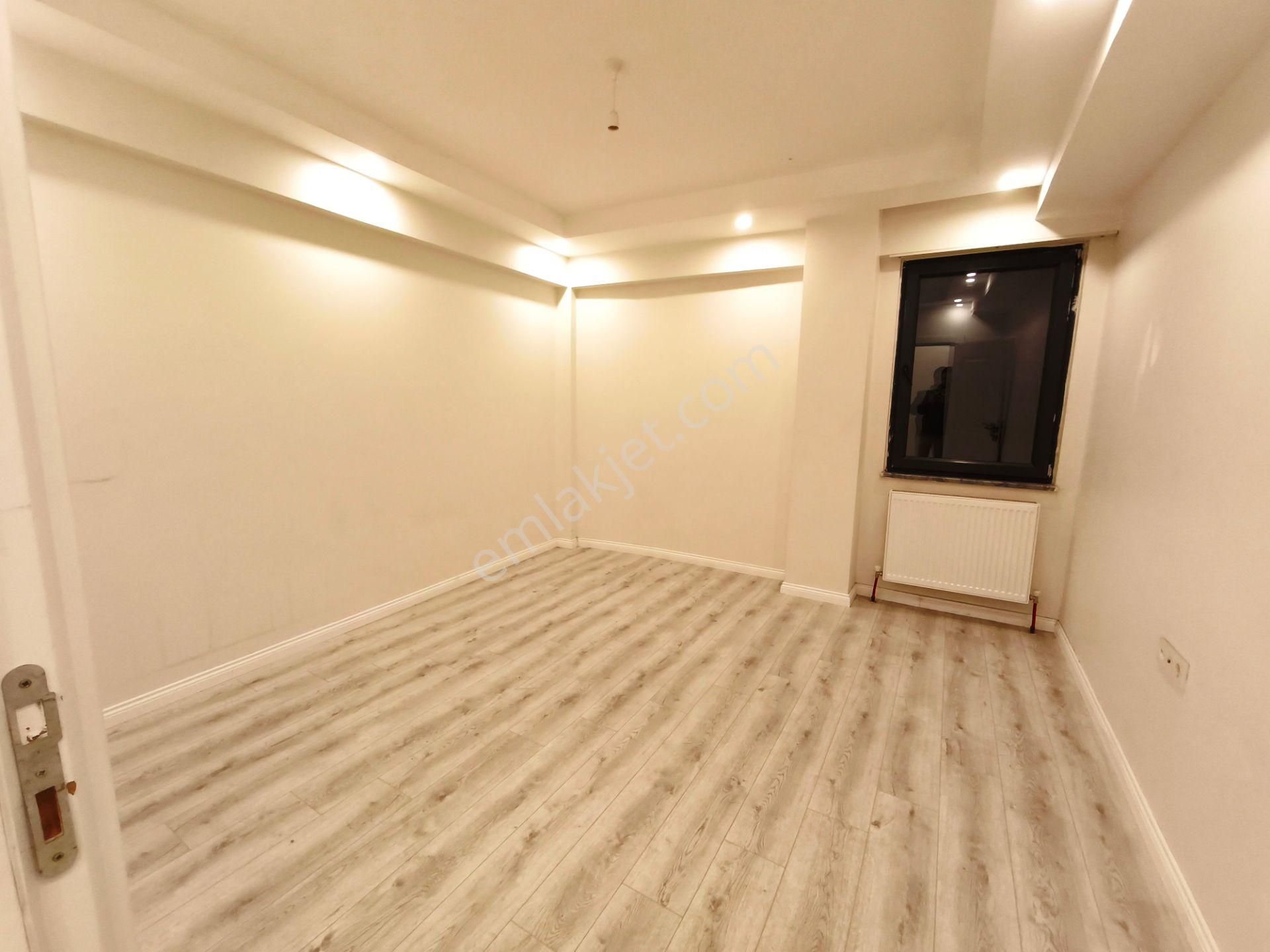 Eyüp Defterdar Mh. 2 Yıllık Bina, Lüks, Bakımlı , Metrobüse 5 Dk , Yüksek Giriş Daire - Görsel 7