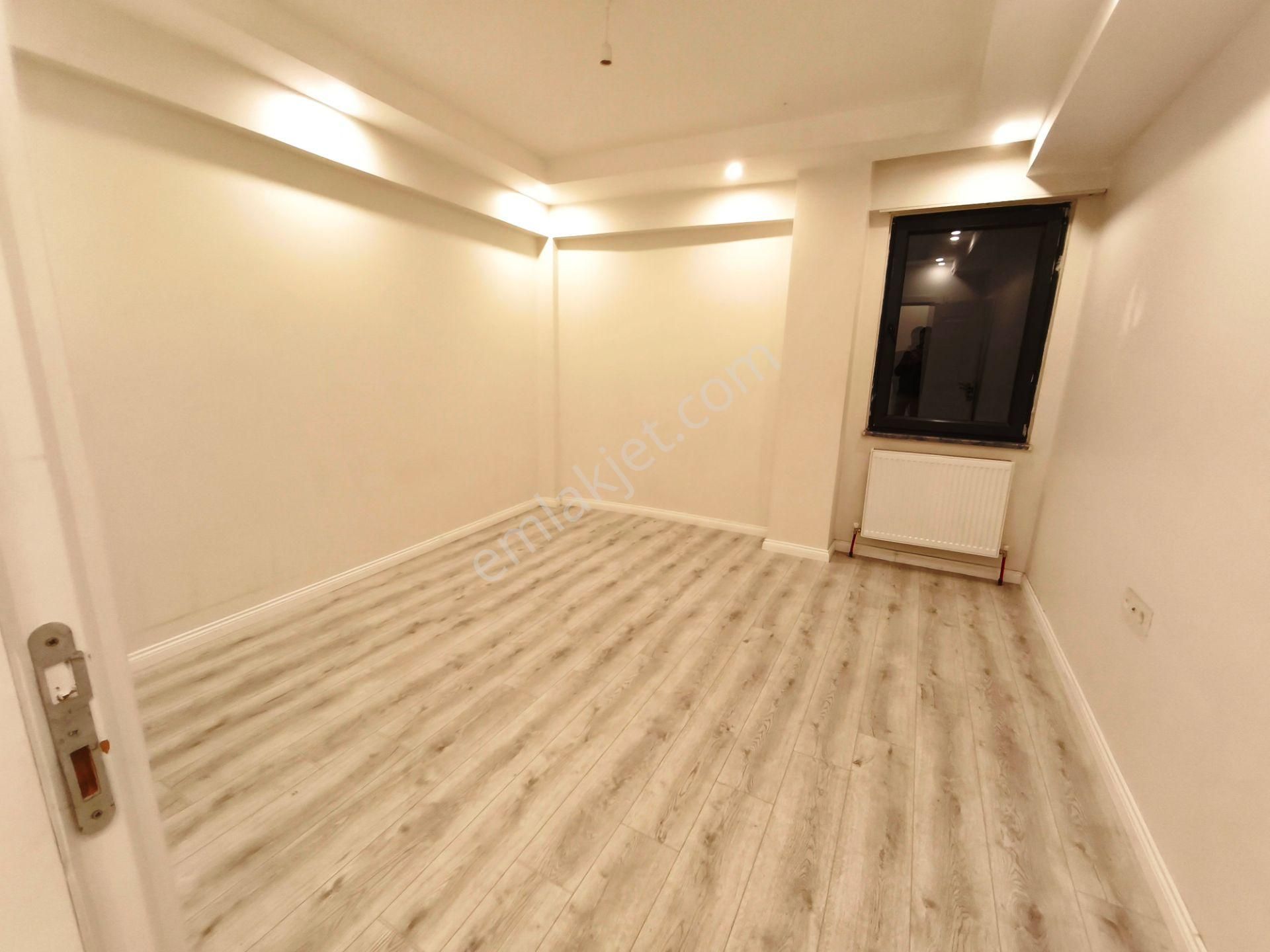 Eyüp Defterdar Mh. 2 Yıllık Bina, Lüks, Bakımlı , Metrobüse 5 Dk , Yüksek Giriş Daire - Görsel 6