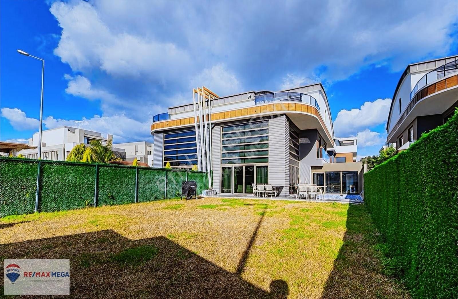 Mollayusuf'ta Site İçinde Müstakil Havuzlu Villa - Görsel 29