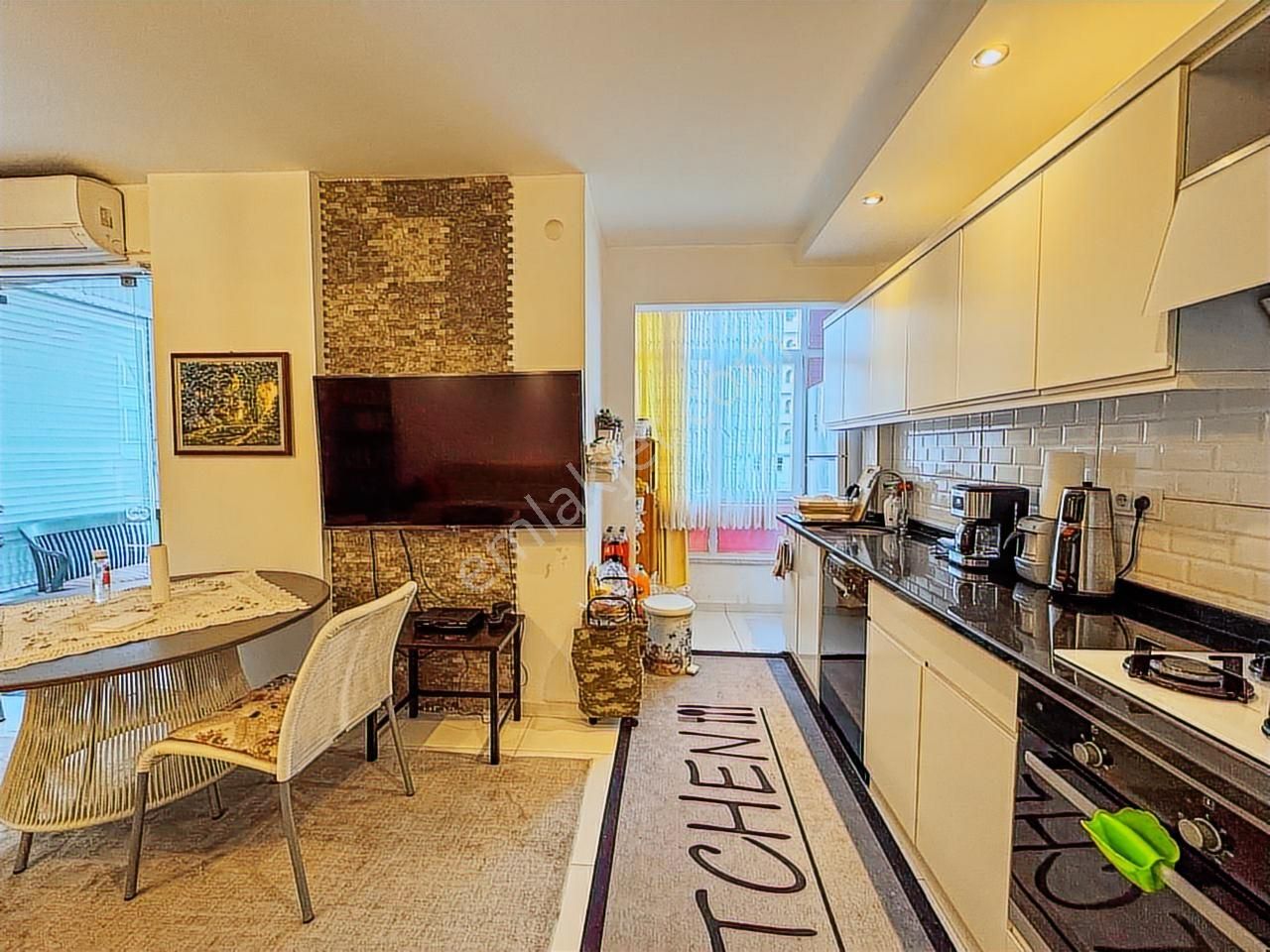 Alanya Oba 2+1 Eşyalı 100 M2 Daire Denize 50 Metre Uygun Fiyat - Görsel 2