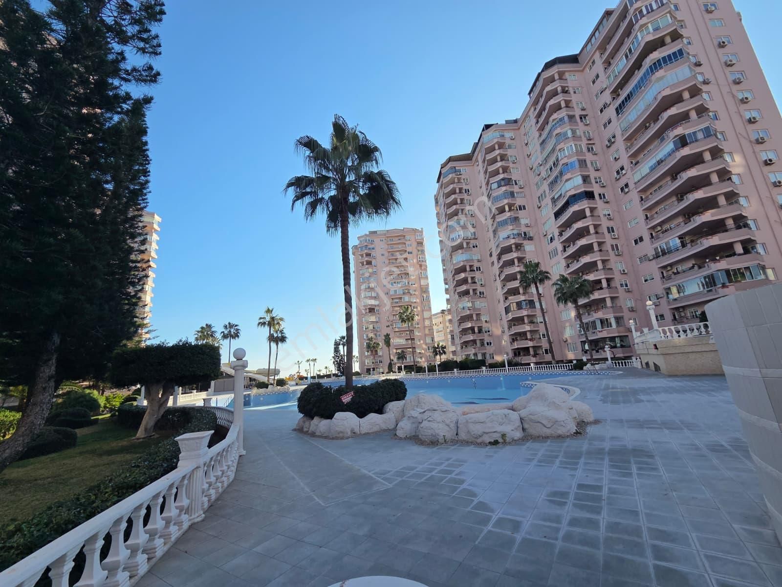 Karınca'dan Liparis 1 Sitesinin En Uygun 4+1 Dairesi İlanda!!!!