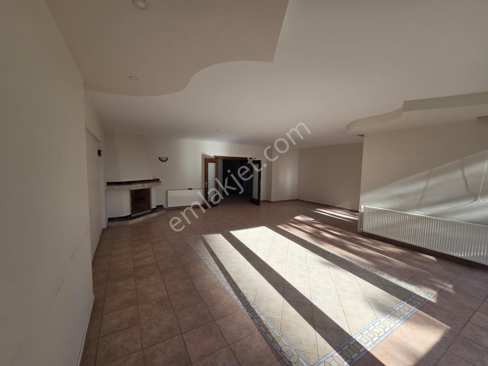 Karınca'dan Liparis 1 Sitesinin En Uygun 4+1 Dairesi İlanda!!!! - Görsel 7