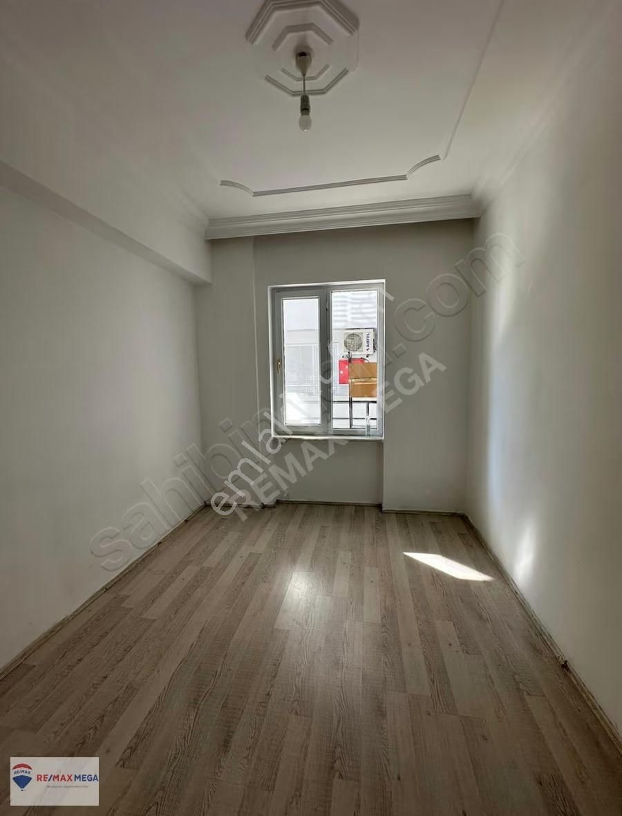 Altınkum Mahallesi'nde Kiralık 2+1 Daire - Görsel 21