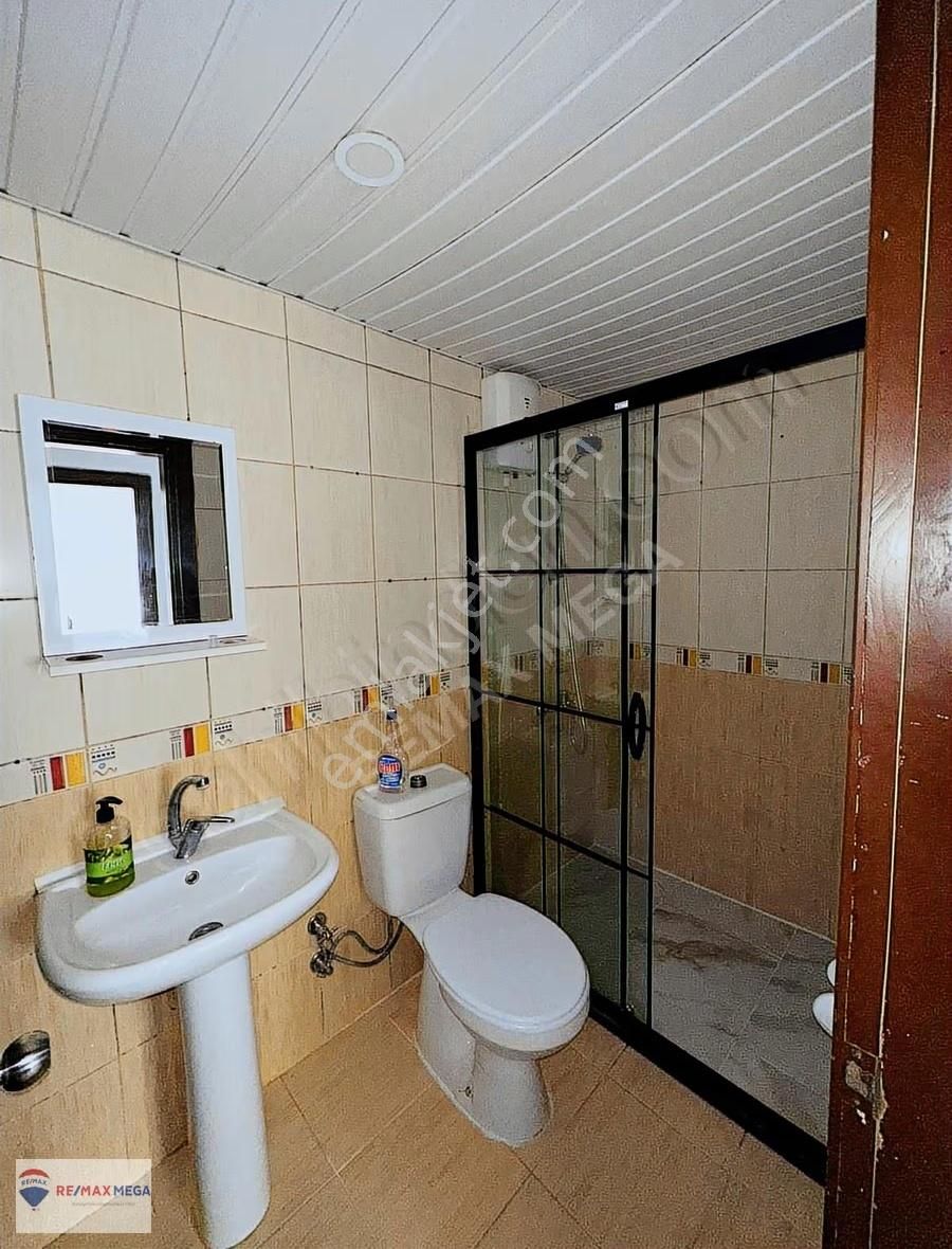 Altınkum Mahallesi'nde Kiralık 2+1 Daire - Görsel 15