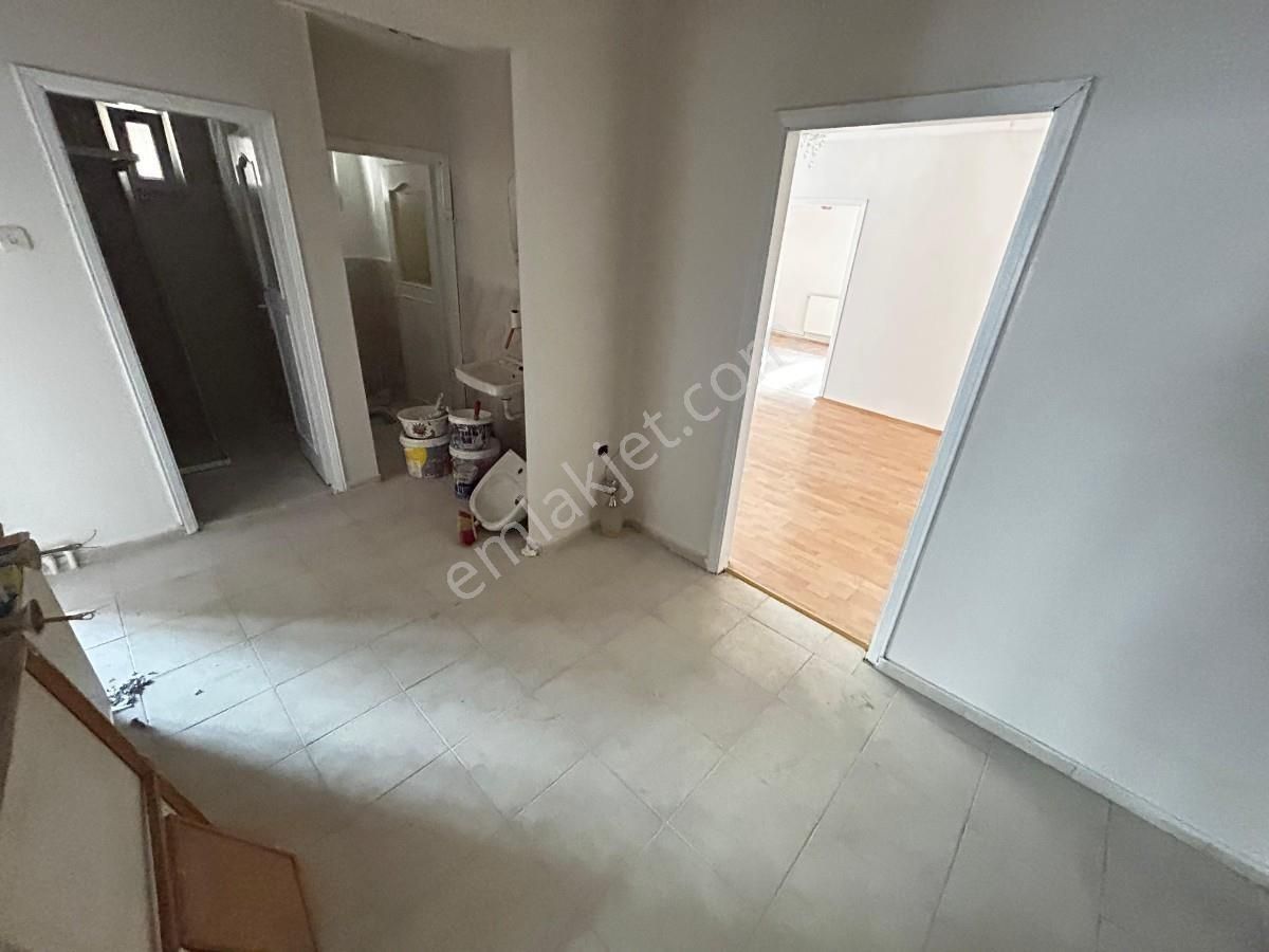 Sincan Andiçen Mah 2+1 Ara Katta Yapılı Ön Cephe Satılık Daire - Görsel 13