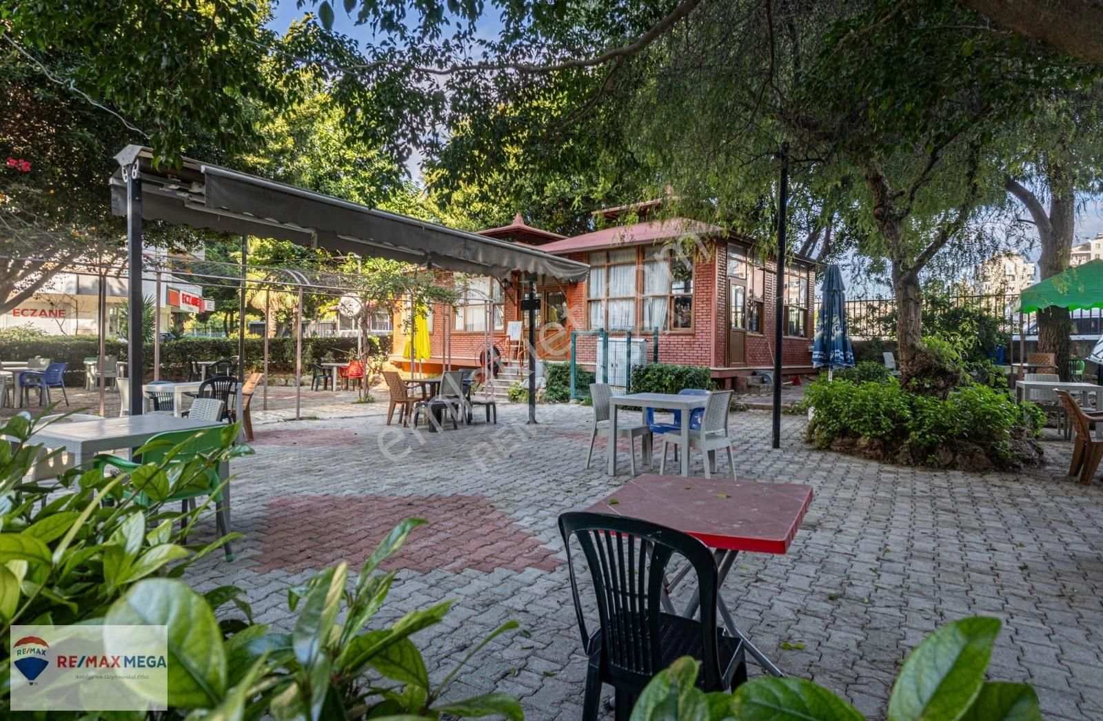 Meltem'de Site İçerisinde Sosyal Alanlı 3+1 Satılık Daire