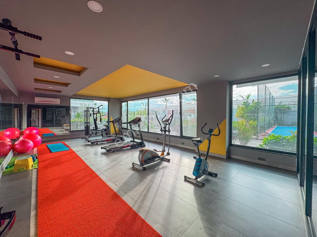 Alanya Oba 3+1 Ayrı Mutfaklı 247 M2 Geniş Ve Full Aktiviteli - Görsel 11