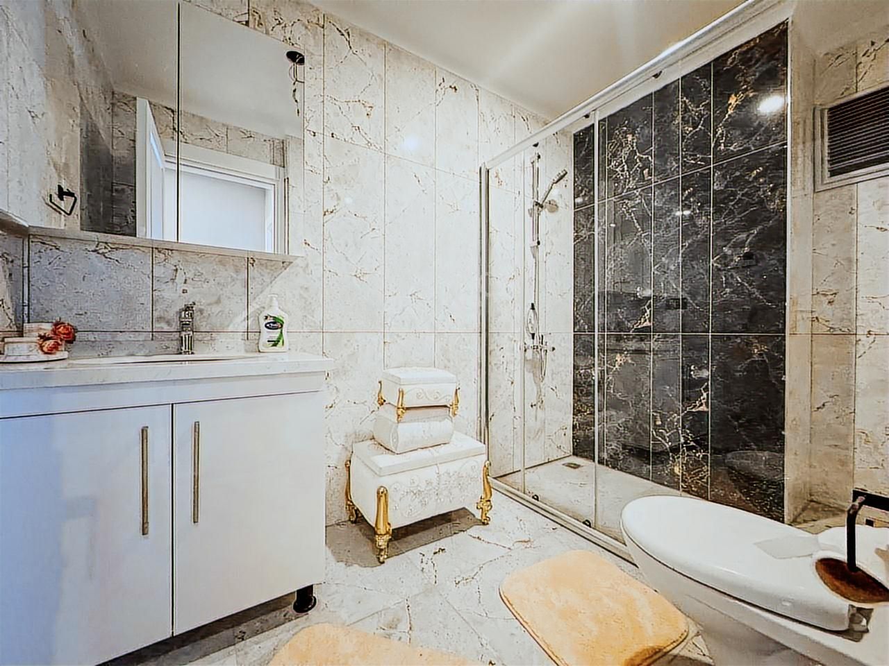 Alanya Oba 3+1 Ayrı Mutfaklı 247 M2 Geniş Ve Full Aktiviteli - Görsel 9