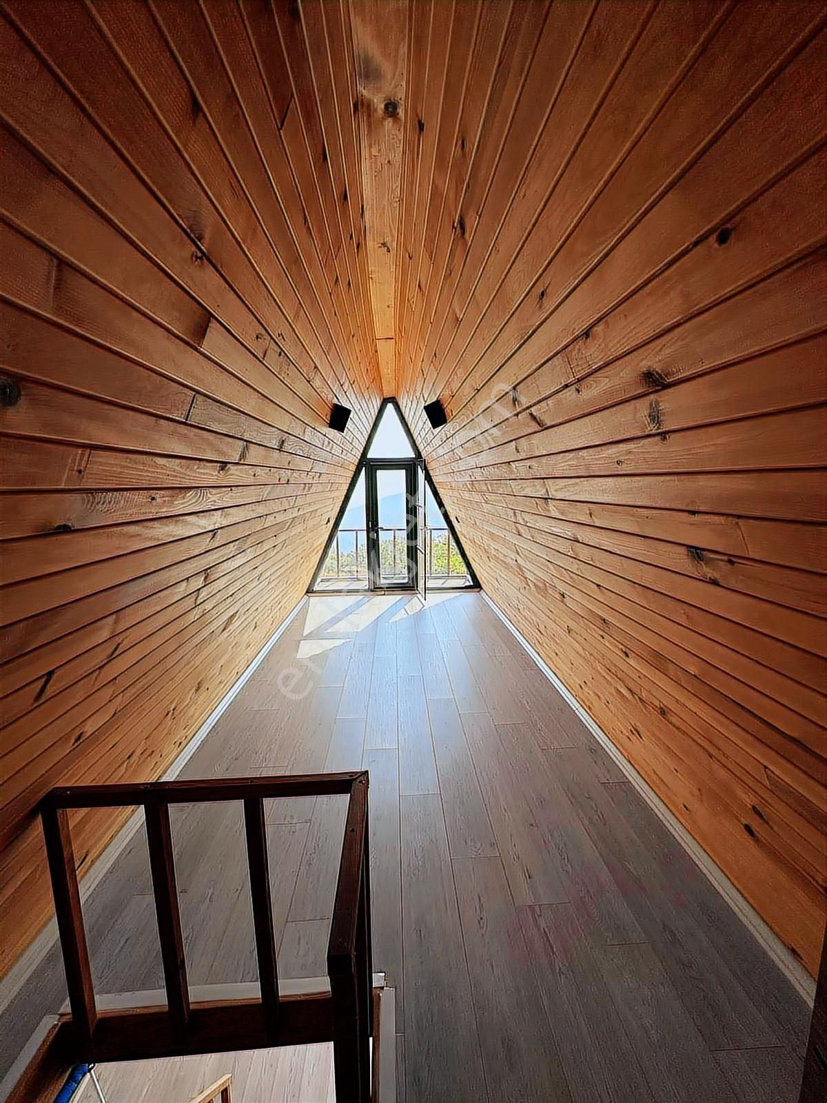 Bademağacında Doğa Deniz Manzaralı Müstakil Ağaç Ev Arsa Tapulu - Görsel 28