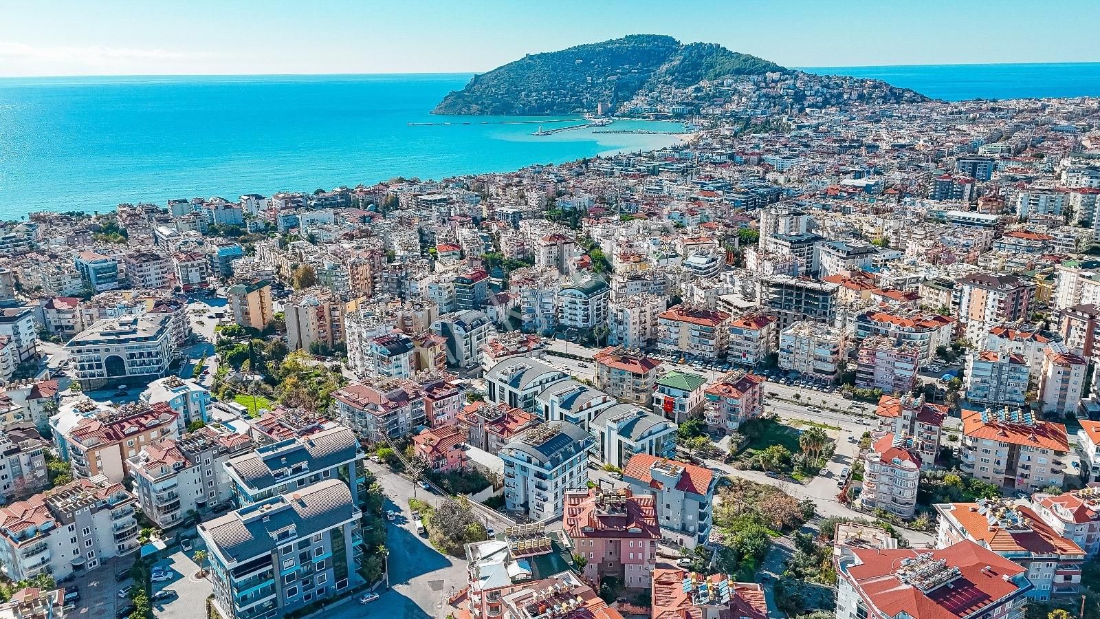 Alanya Merkez Kale & Deniz Manzaralı 4+1 Ayrı Mutfak Düz Ayak - Görsel 16