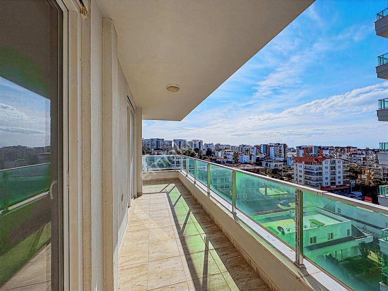 Alanya Avsallar Full Aktiviteli Site İçerisinde 2+1 Geniş Daire - Görsel 14