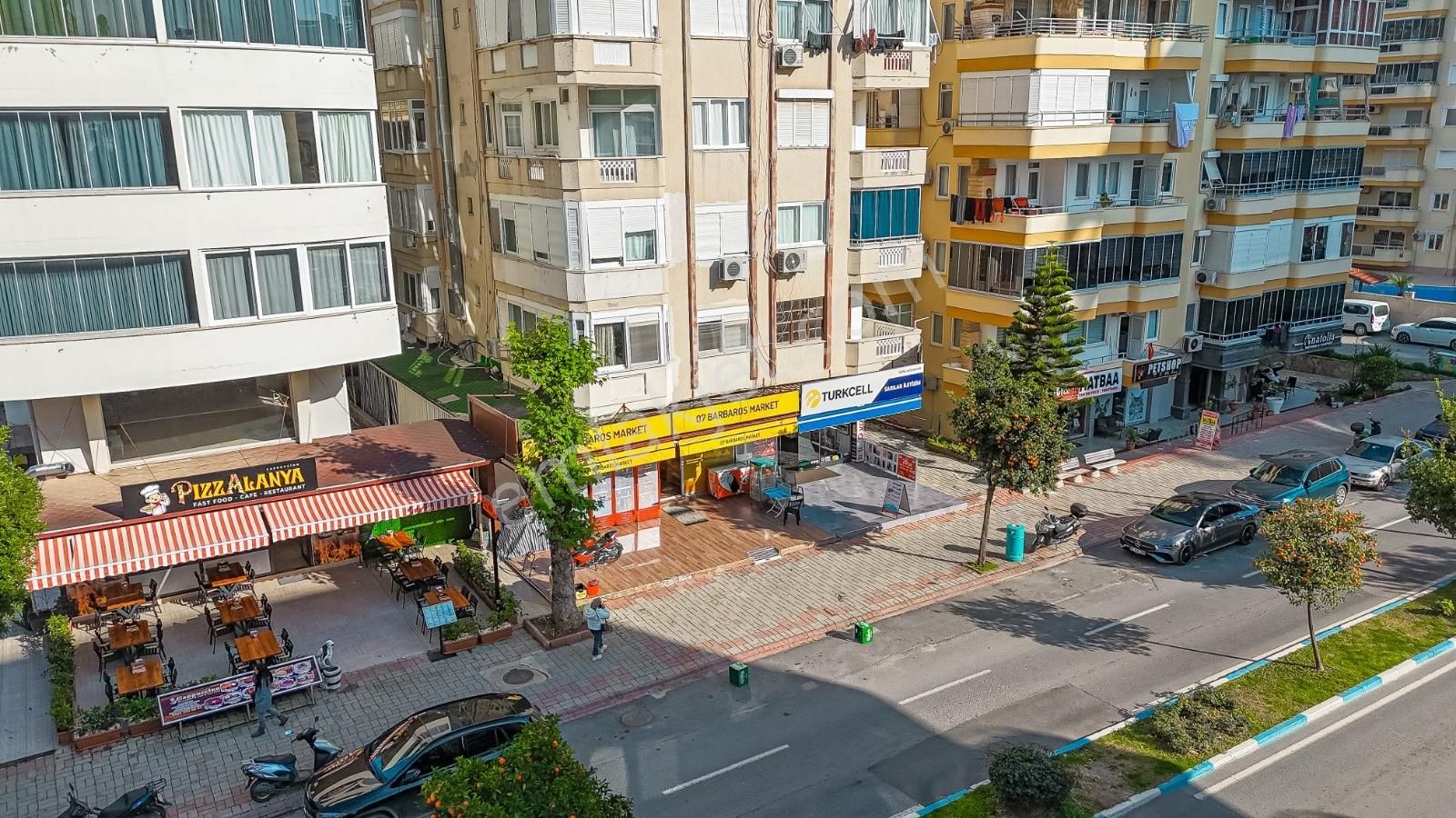 Mahmutlar Barbaros Caddesi Üzeri 280 M² Dükkan Vat. Uygun - Görsel 3