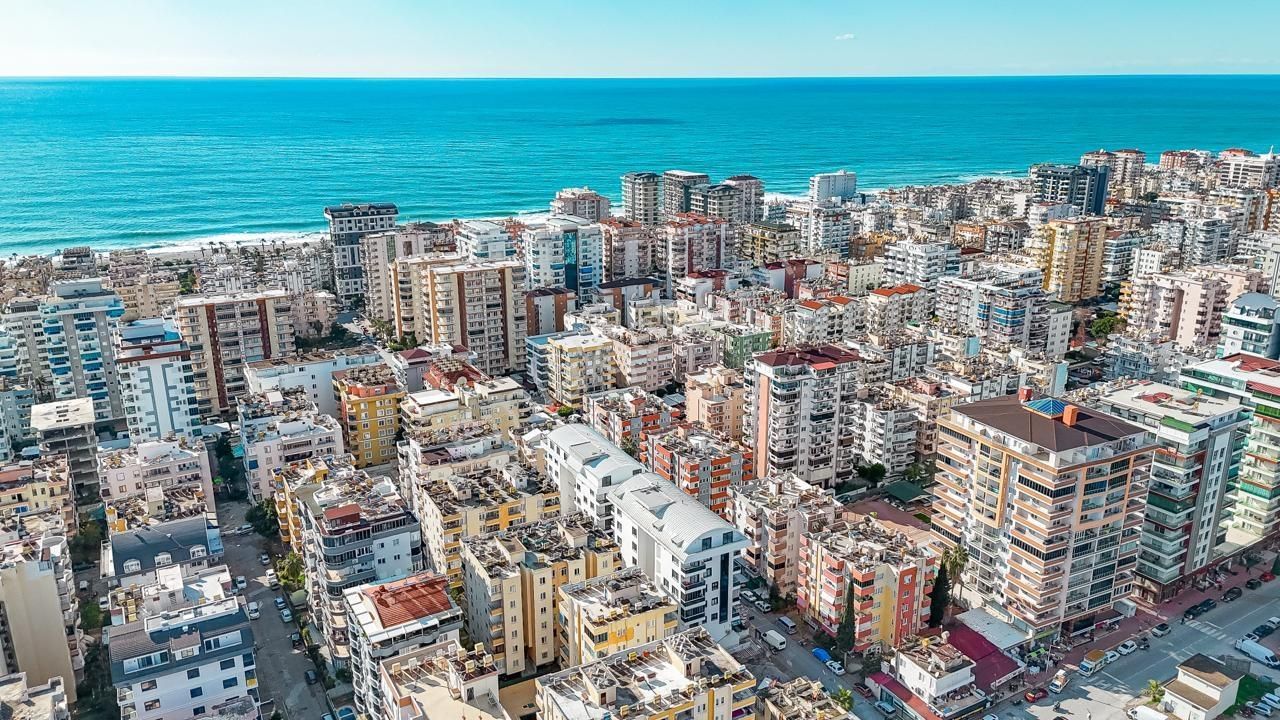 Mahmutlar Denize 200m 1+1 Yeni Bina Aktiviteli Site Uygun Fiyat