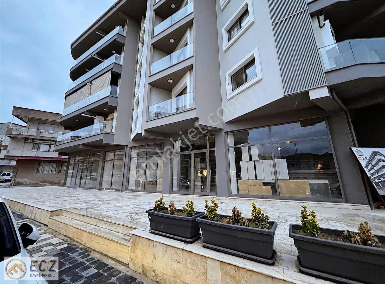 Ecz Gayrimenkul Den Kiralık Dükkan Kurumsal Firmalara Uygun - Görsel 10