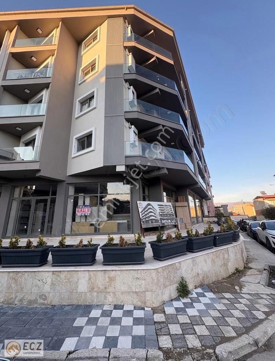 Ecz Gayrimenkul Den Kiralık Dükkan Kurumsal Firmalara Uygun - Görsel 12