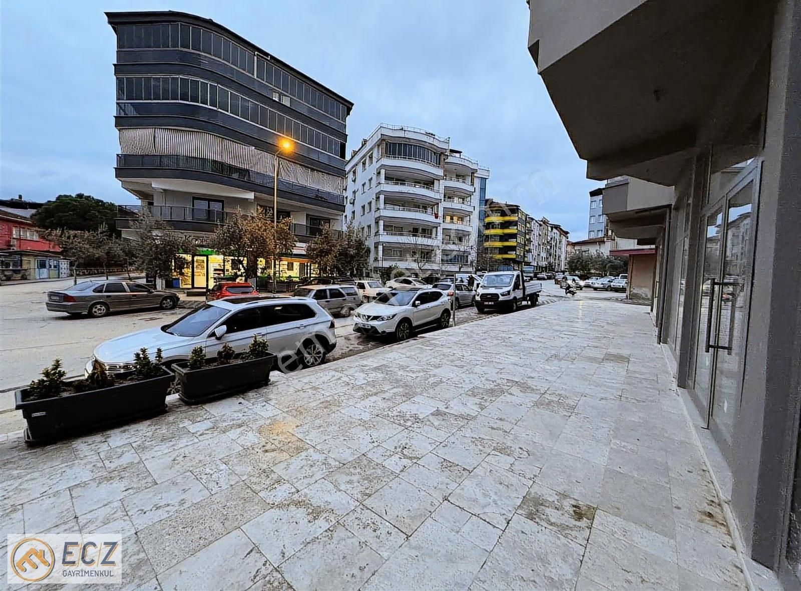 Ecz Gayrimenkul Den Kiralık Dükkan Kurumsal Firmalara Uygun - Görsel 4