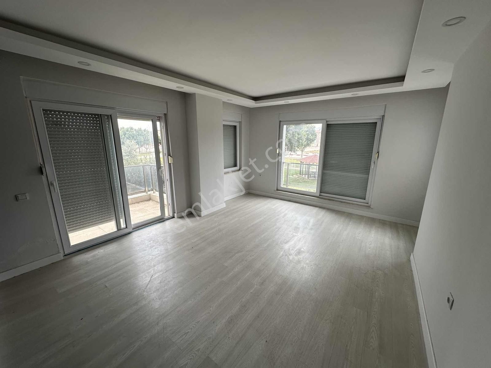 Hüsnü Karakaş Mah. 2+1 Havuzlu Site İçi Sıfır Satılık Daire - Görsel 7