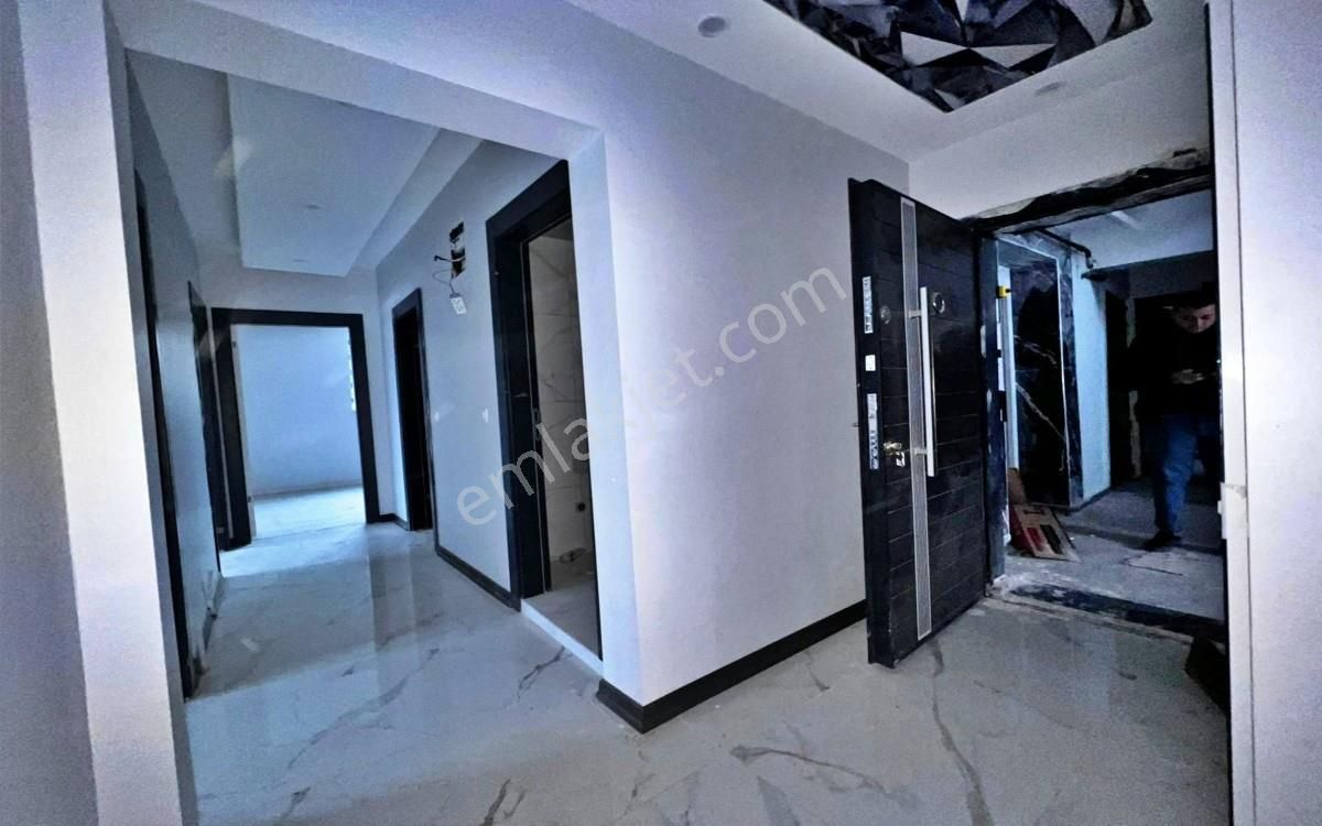 Pınarbaşı Mahallesinde Giriş Katında Full Yapılı Sıfır 3+1 - Görsel 29