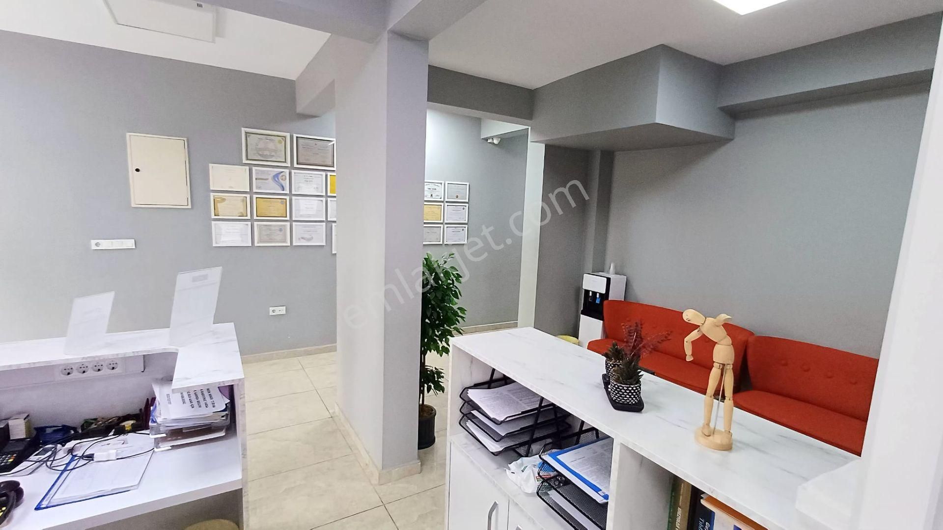 İzmir Torbalı Gold Emlaktan Bucada Satlı Kıymetli İ Yerde Dükkan - Görsel 2