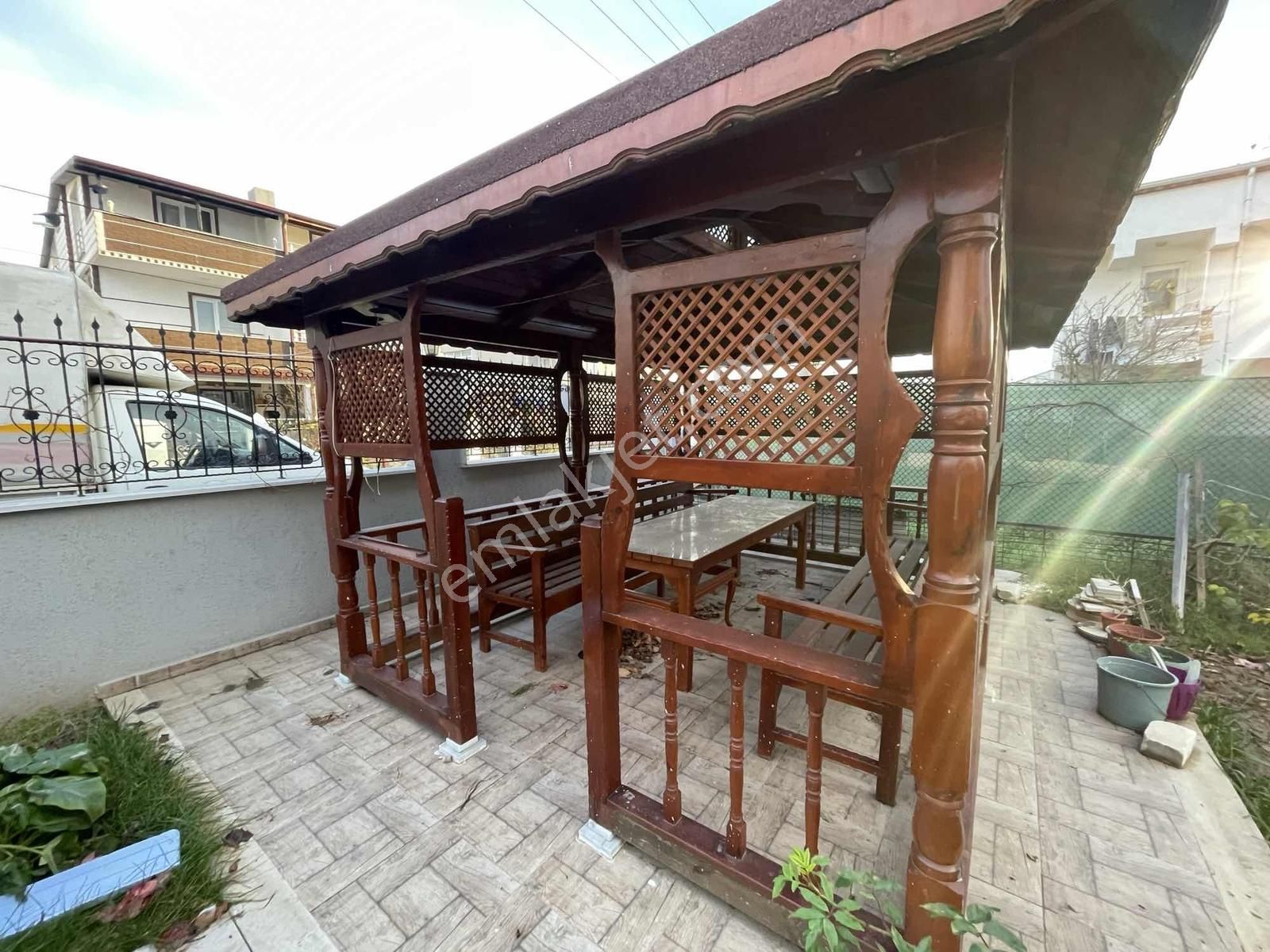#mega Yapı# Merkezi Konumda İmar Yolu Cepheli 140 M² Arsa - Görsel 2