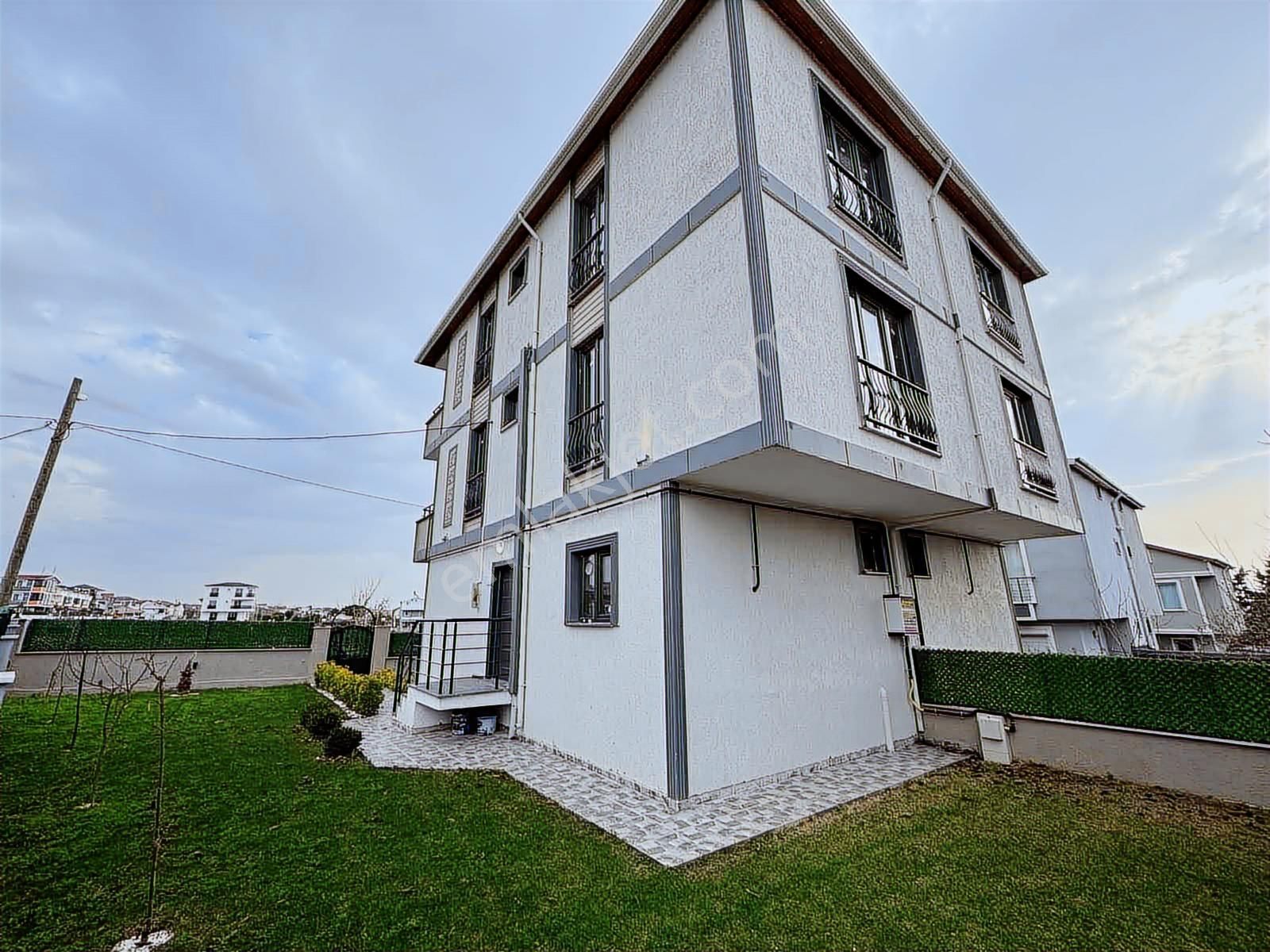 #mega Yapı# Yeniçiftlik Altyapılı Köşebaşı Arsa İçinde Villa - Görsel 5