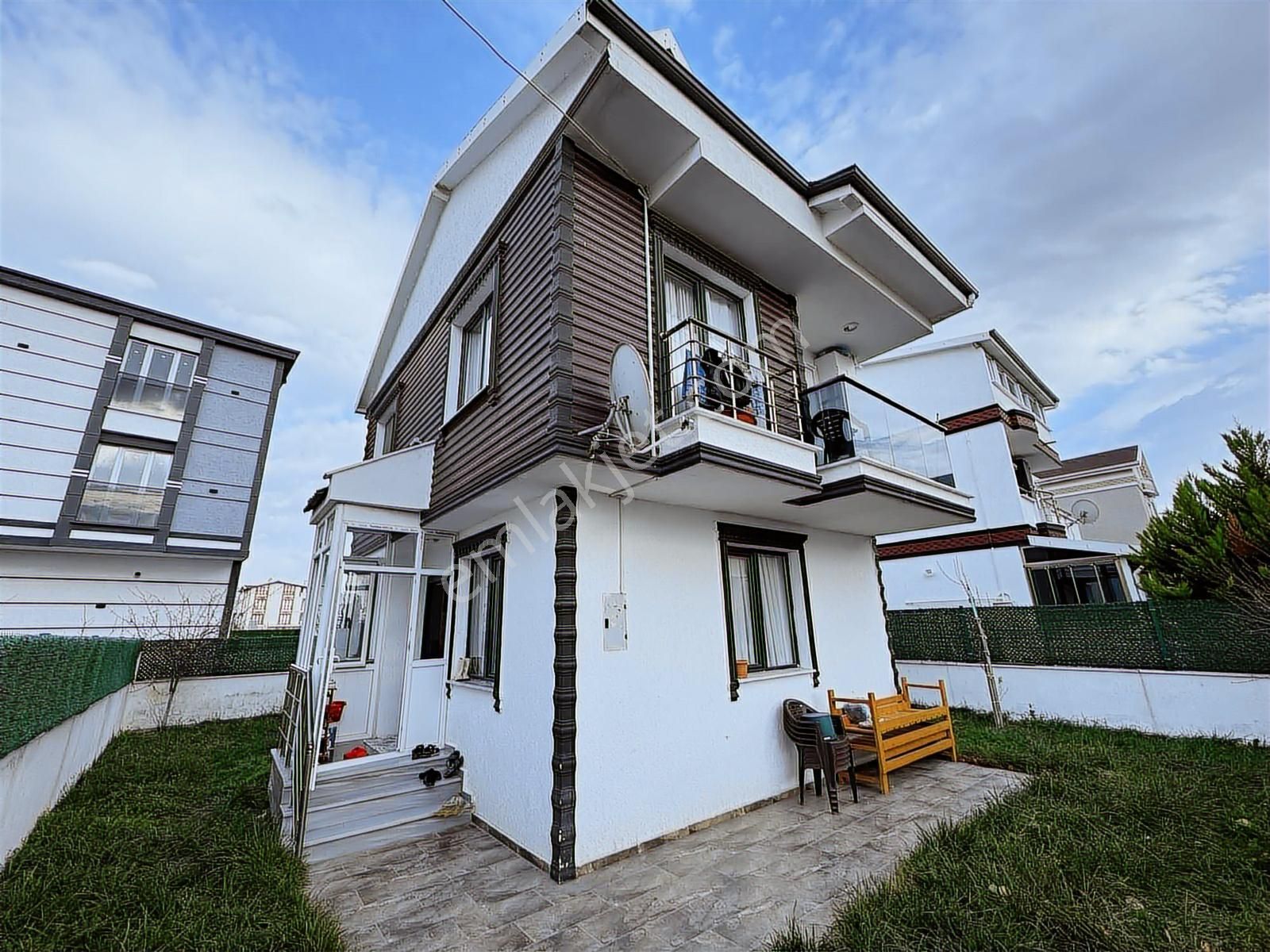 #mega Yapı# Yeniçiftlikte Oturuma Hazır Müstakil İskanlı Villa - Görsel 13