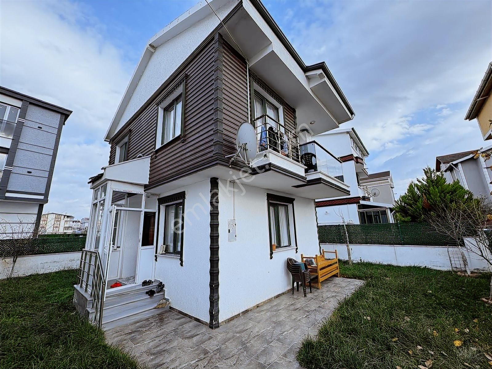 #mega Yapı# Yeniçiftlikte Oturuma Hazır Müstakil İskanlı Villa - Görsel 3
